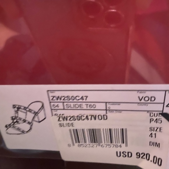 Brand new never worn authentic from Valentino store was too tight for me - Picture 6 of 7